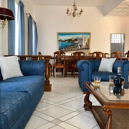 Villa Andros Epoque Livádhia 外观 照片