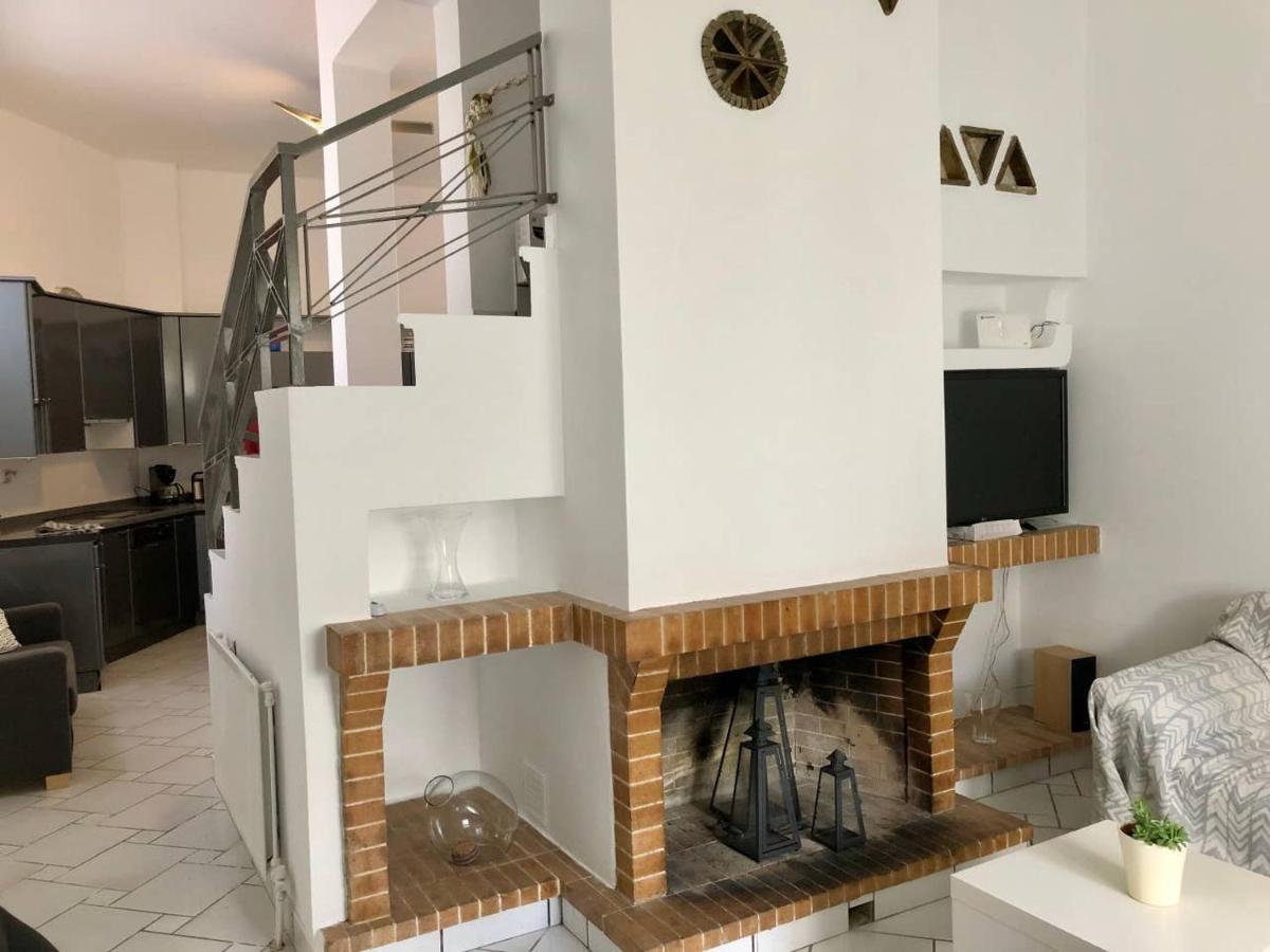 Villa Andros Epoque Livádhia 外观 照片